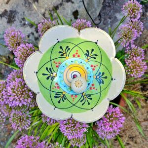 große Keramikblume - Insektentränke grün